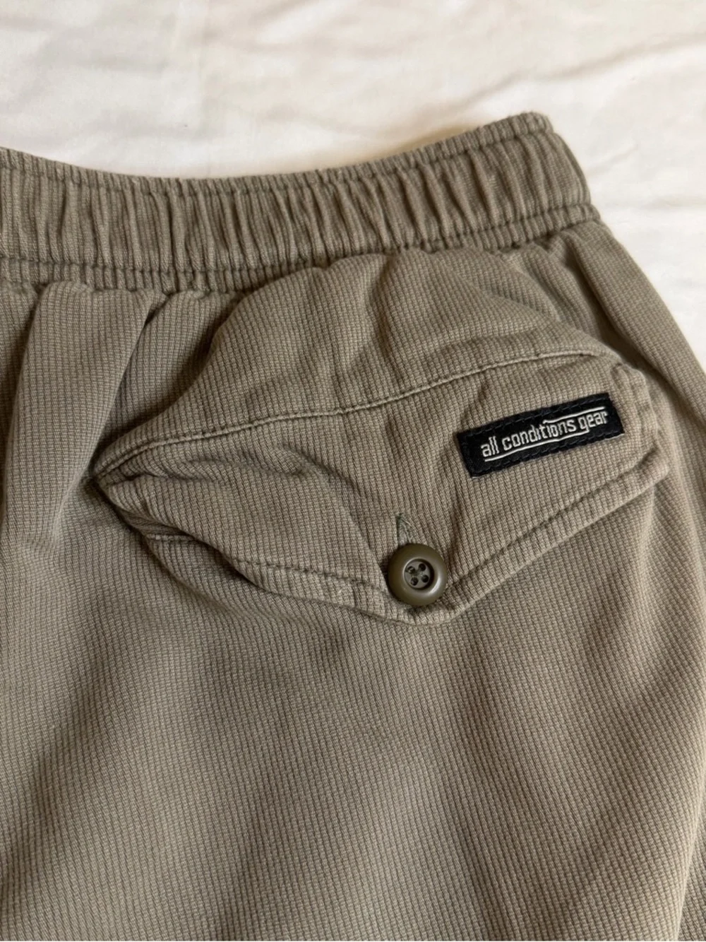 Nike ACG Trail Shorts Large Khaki Outdoor Hiking Utility Adjustable‎ Waist Men’s